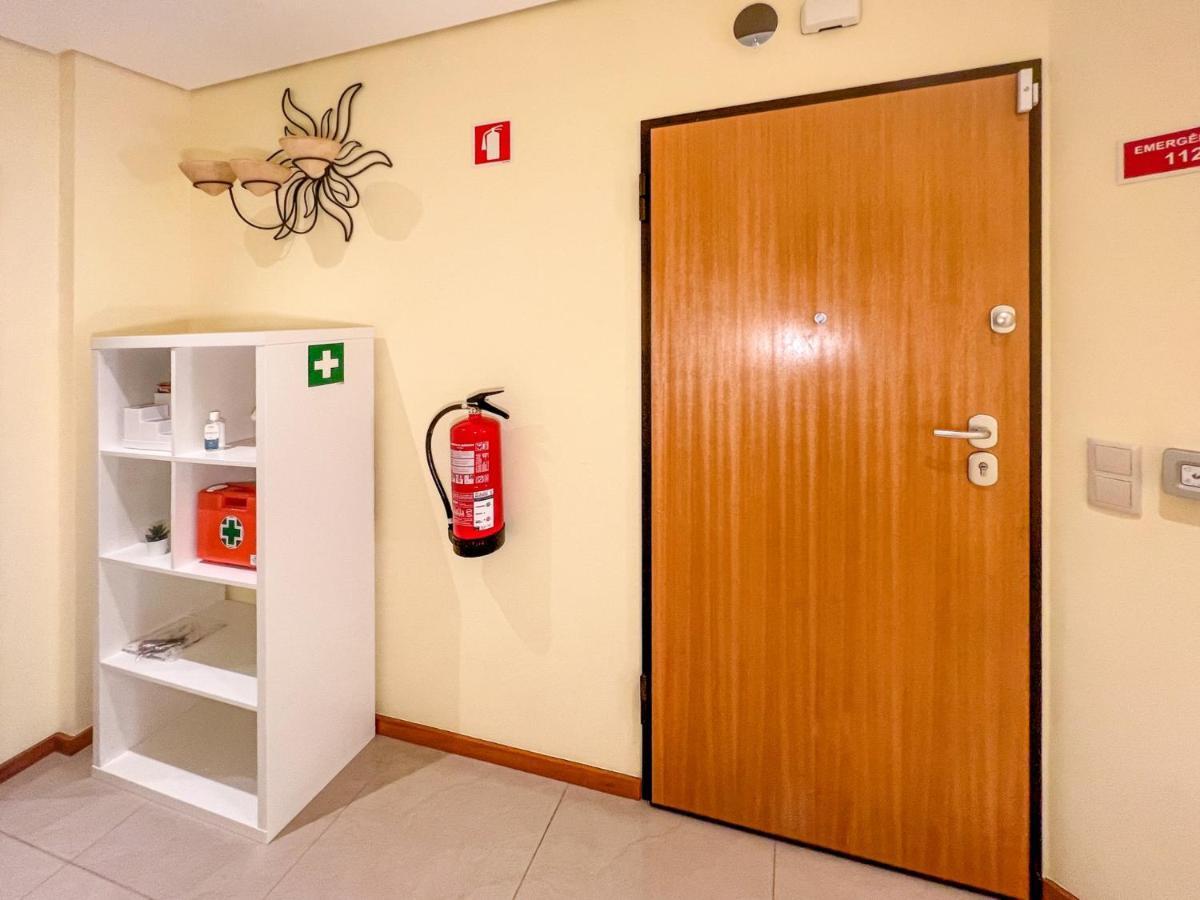 Appartement - Plage De Furadouro - Rico'S Homes Ovar Buitenkant foto